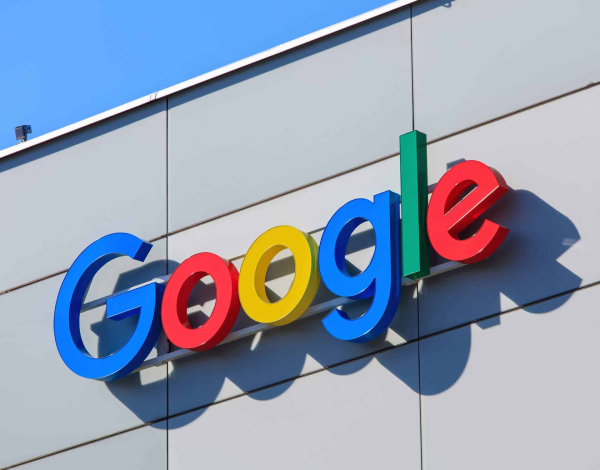 
												Google меняет поиск: ИИ-ответы вытесняют классические ссылки
											